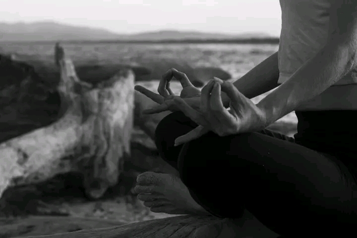 1738723325833